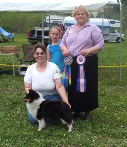 Christine handling with judge Pamela Moore and Gwenny going Reserve Best In Show